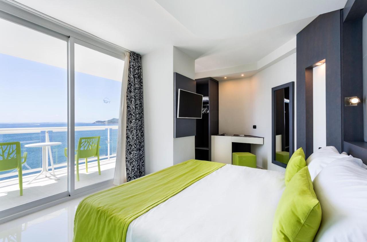 Hotel The Ibiza Twiins - 4* Sup Playa d'en Bossa Exterior foto