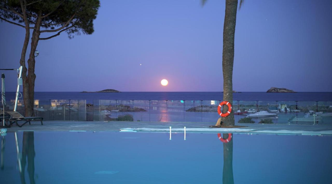 Hotel The Ibiza Twiins - 4* Sup Playa d'en Bossa Exterior foto
